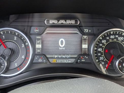 Used 2024 RAM 2500 Laramie w/ Night Edition AWD/4WD image 10