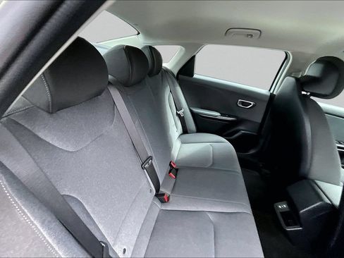 Used 2025 Kia K4 FWD image 26