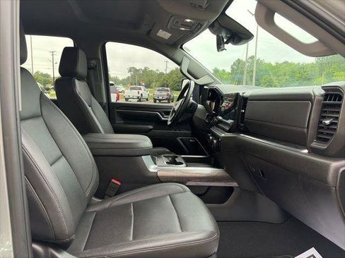 New 2025 Chevrolet Silverado 2500 LTZ w/ LTZ Plus Package AWD/4WD image 18