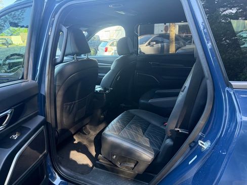 Used 2023 Kia Telluride EX X-Line AWD/4WD image 11
