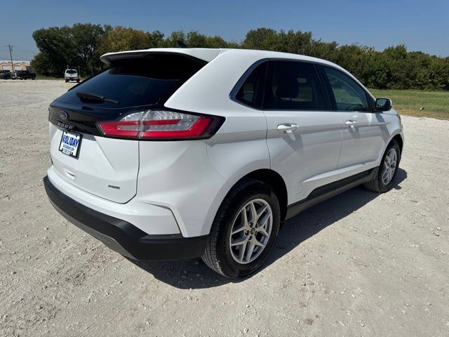 Used 2024 Ford Edge SEL AWD/4WD image 7