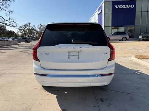 New 2026 Volvo XC90 T8 Ultra w/ Protection Package Premier image 5