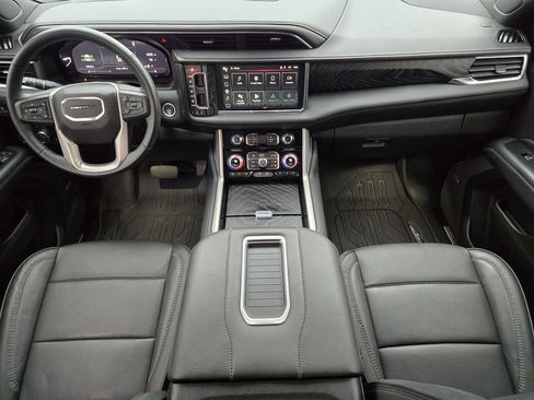 Used 2024 GMC Yukon Denali w/ LPO, Floor Liner Package image 23