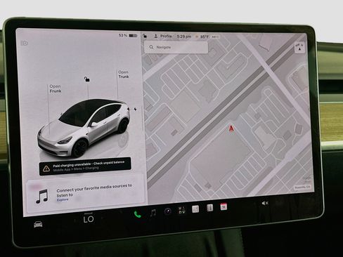 Used 2022 Tesla Model Y Performance AWD/4WD image 21
