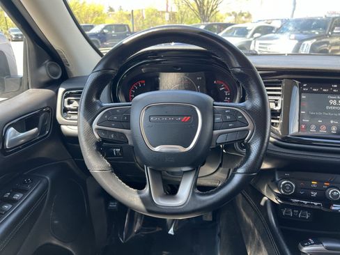 Used 2021 Dodge Durango SXT w/ 3rd Row Seating Group image 23