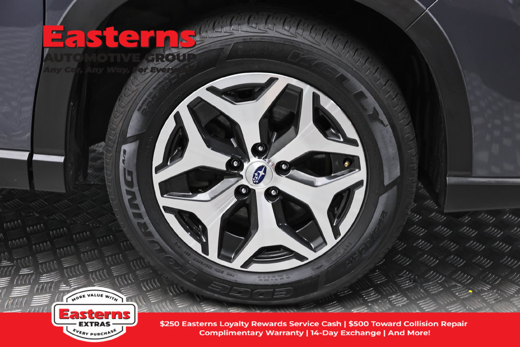 Used 2022 Subaru Forester Premium AWD/4WD image 33