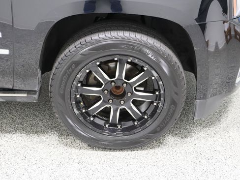 Used 2016 GMC Yukon Denali w/ Open Road Package image 5