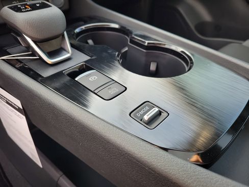 New 2026 Nissan Rogue SV image 34