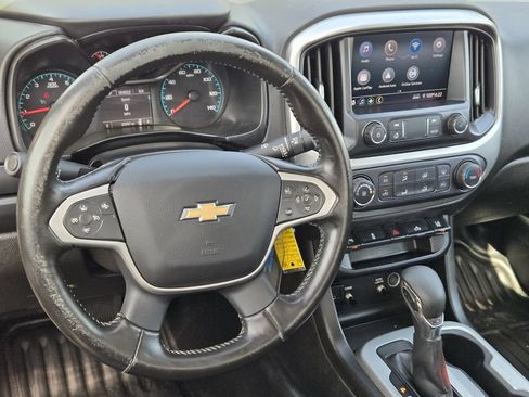 Used 2022 Chevrolet Colorado LT w/ Fleet Safety Package RWD image 27