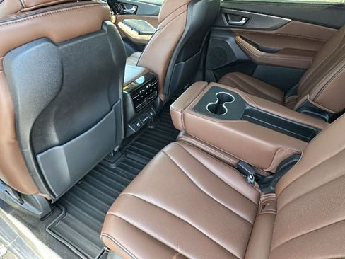 Used 2022 Acura MDX SH-AWD w/ Advance Package image 24