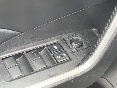 Used 2023 Toyota RAV4 LE image 23