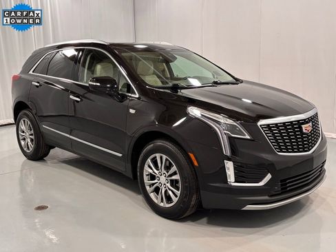 Used 2023 Cadillac XT5 Premium Luxury w/ LPO, Floor Liner Package image 4