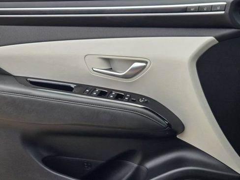 Certified 2024 Hyundai Tucson Limited AWD/4WD image 24