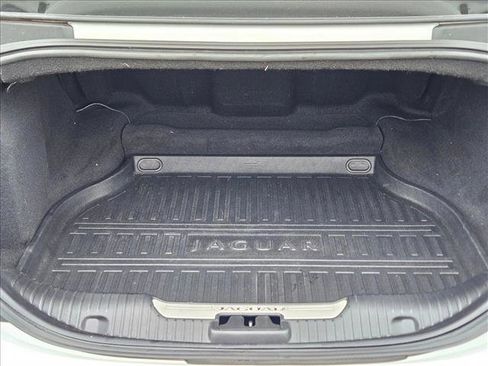 Used 2017 Jaguar XJ L Portfolio image 6