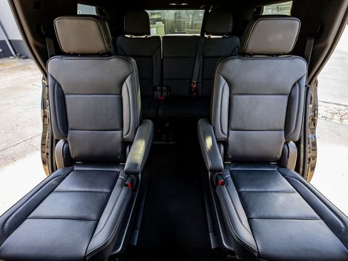 Used 2021 GMC Yukon Denali w/ Denali Ultimate Package image 31