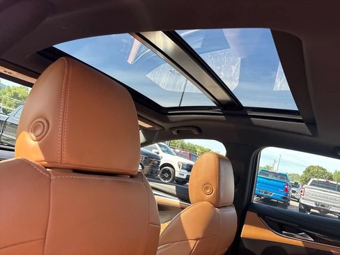 Used 2019 Buick LaCrosse Premium w/ Sun and Shade Package FWD image 22