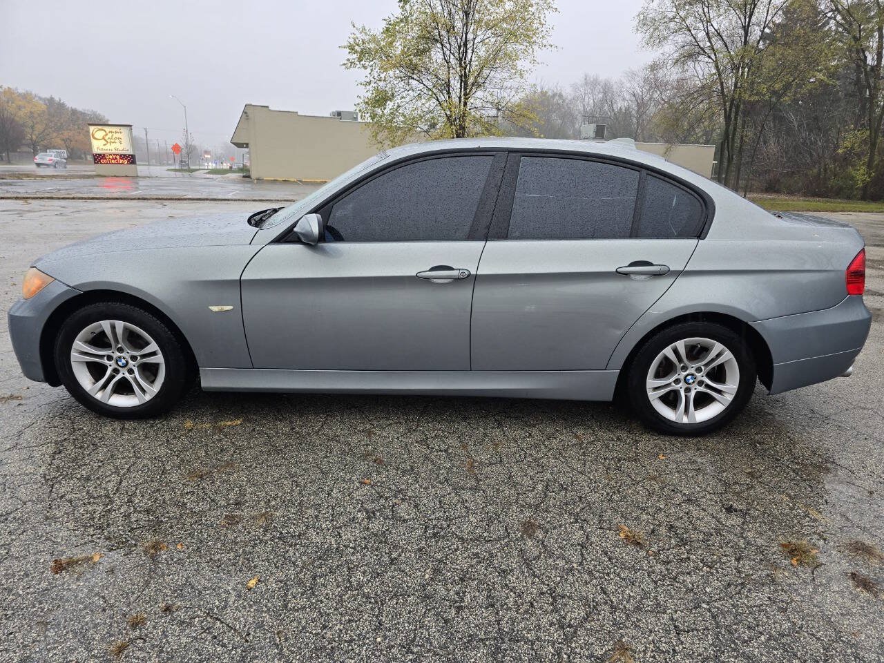 Used 2008 BMW 328i Sedan RWD image 4