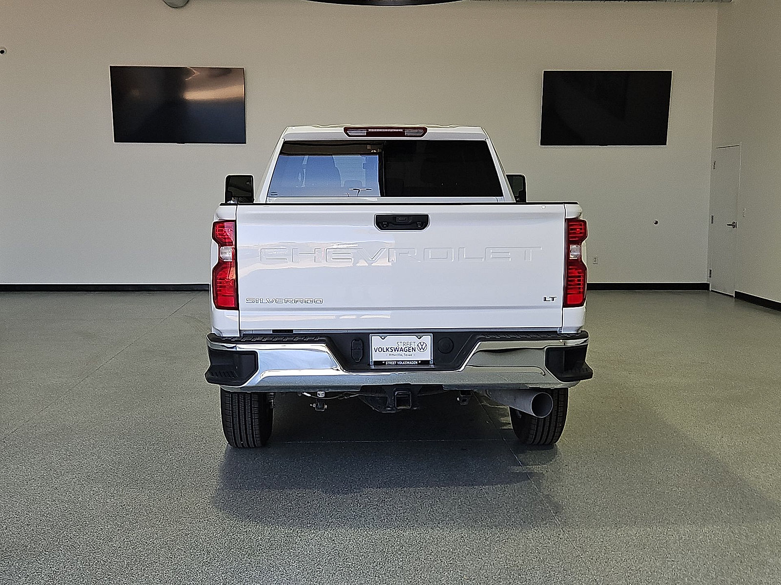Used 2025 Chevrolet Silverado 2500 LT w/ Convenience Package AWD/4WD image 7