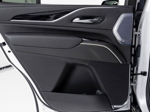 Used 2023 Cadillac Escalade V image 44