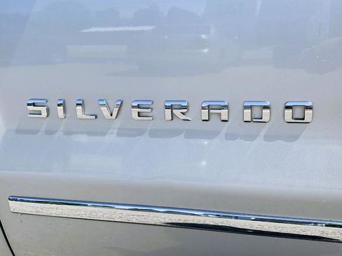 Used 2014 Chevrolet Silverado 1500 LTZ Z71 w/ LTZ Plus Package AWD/4WD image 47