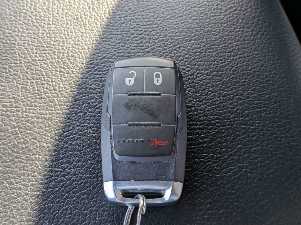 Used 2023 RAM 2500 Tradesman AWD/4WD image 31