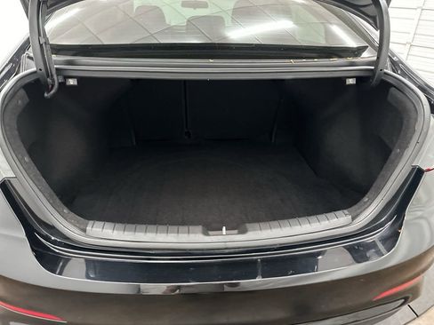 Used 2018 Hyundai Elantra SE w/ SE Connectivity Package 04 image 22