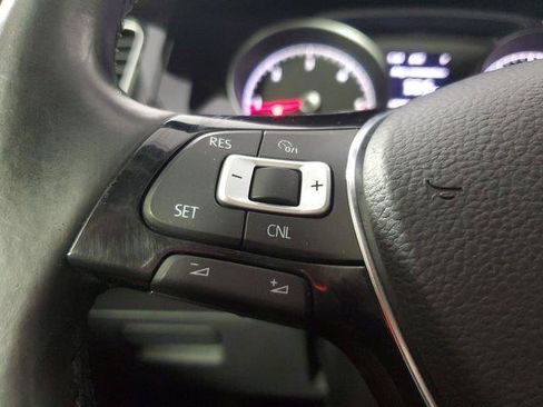 Used 2015 Volkswagen Golf TDI FWD image 24