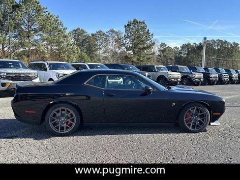 Used 2019 Dodge Challenger R/T Scat Pack w/ Shaker Package image 8