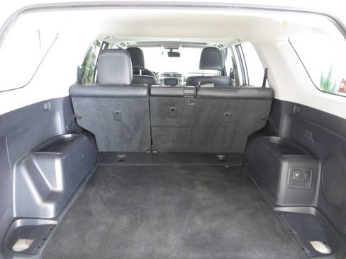 Used 2014 Toyota 4Runner Limited AWD/4WD image 12