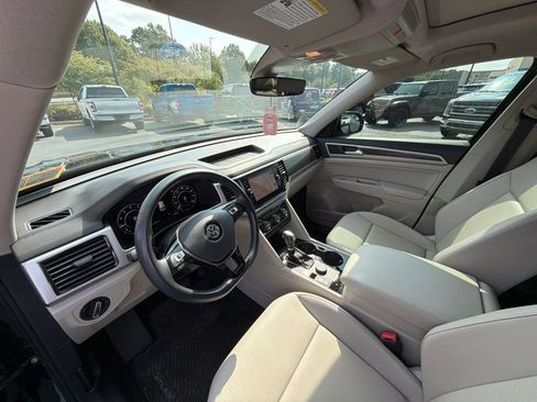 Used 2019 Volkswagen Atlas SEL AWD/4WD image 12