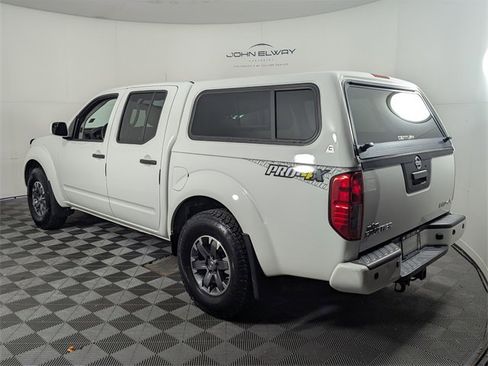 Used 2018 Nissan Frontier PRO-4X image 3