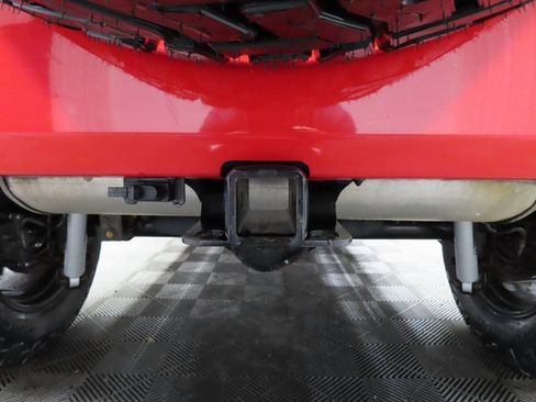 Used 2017 Jeep Wrangler Unlimited Sahara w/ Connectivity Group image 35