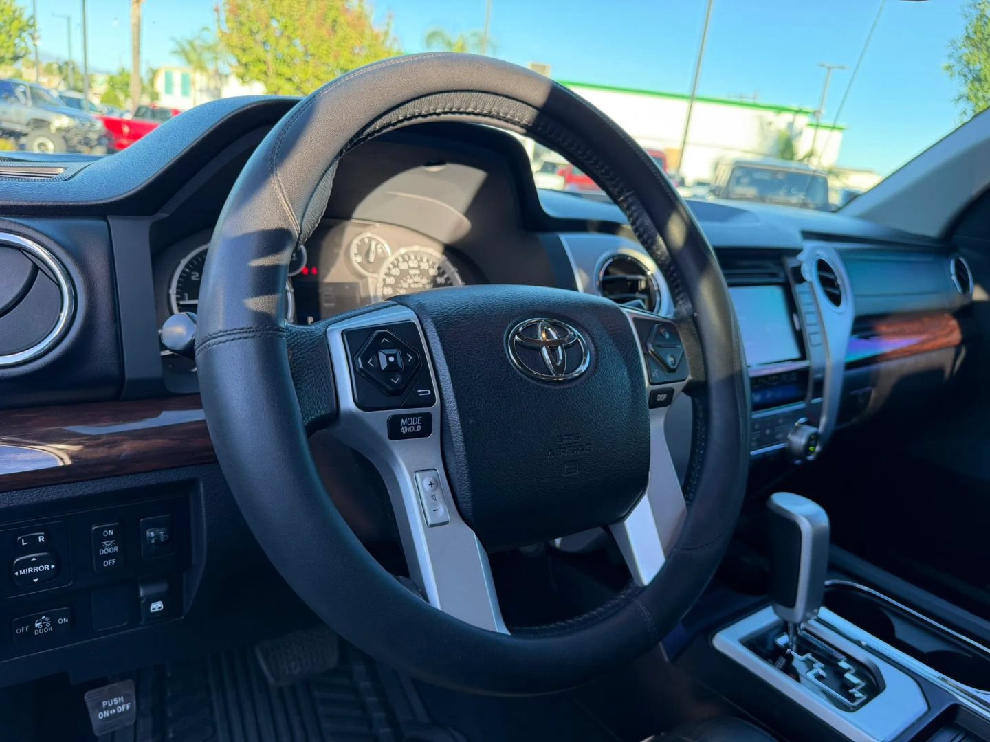 Used 2016 Toyota Tundra Limited RWD image 13