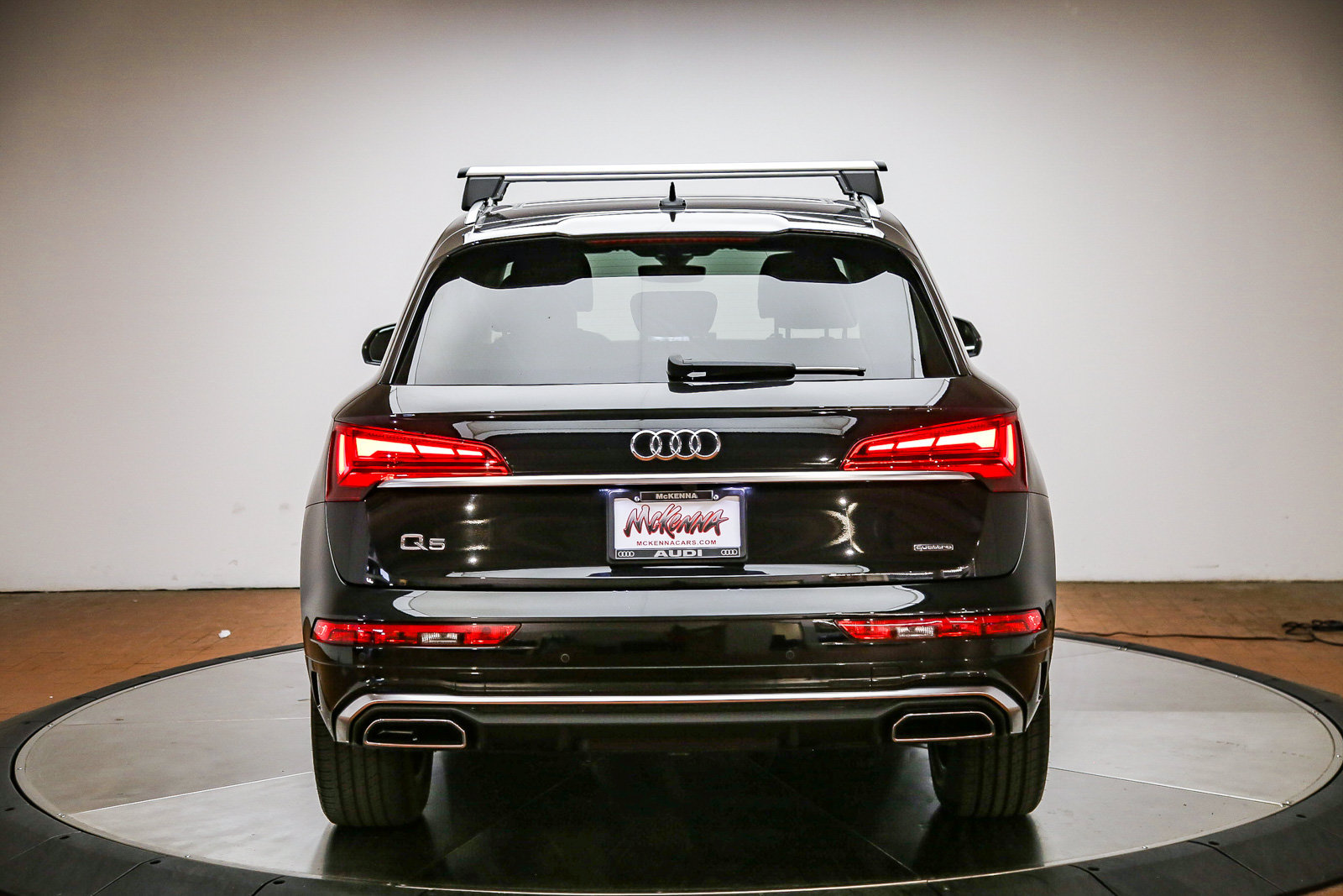 Certified 2023 Audi Q5 2.0T Premium w/ Convenience Package AWD/4WD image 6