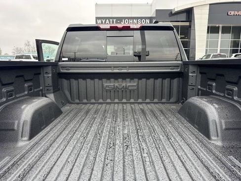 New 2026 GMC Sierra 1500 Denali AWD/4WD image 10