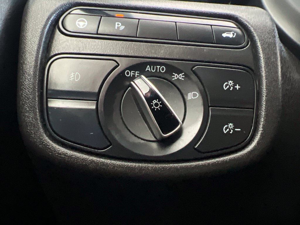 Used 2022 INFINITI QX50 Luxe AWD/4WD image 59