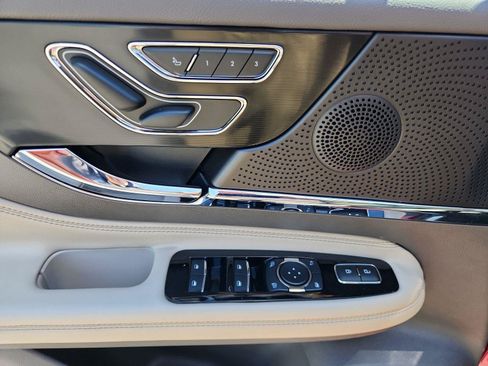 Used 2023 Lincoln Corsair Reserve w/ Equipment Group 201A AWD/4WD image 18