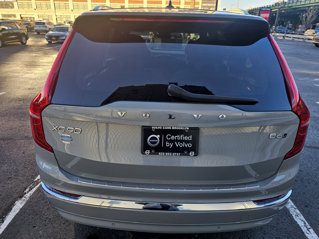 Certified 2025 Volvo XC90 B6 Ultra w/ Protection Package AWD/4WD image 29
