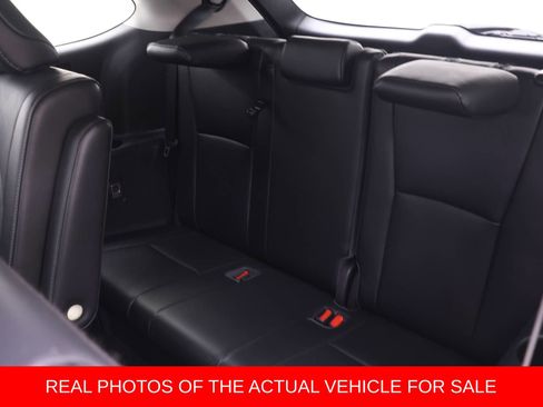 Used 2022 Toyota Highlander Platinum AWD/4WD image 11