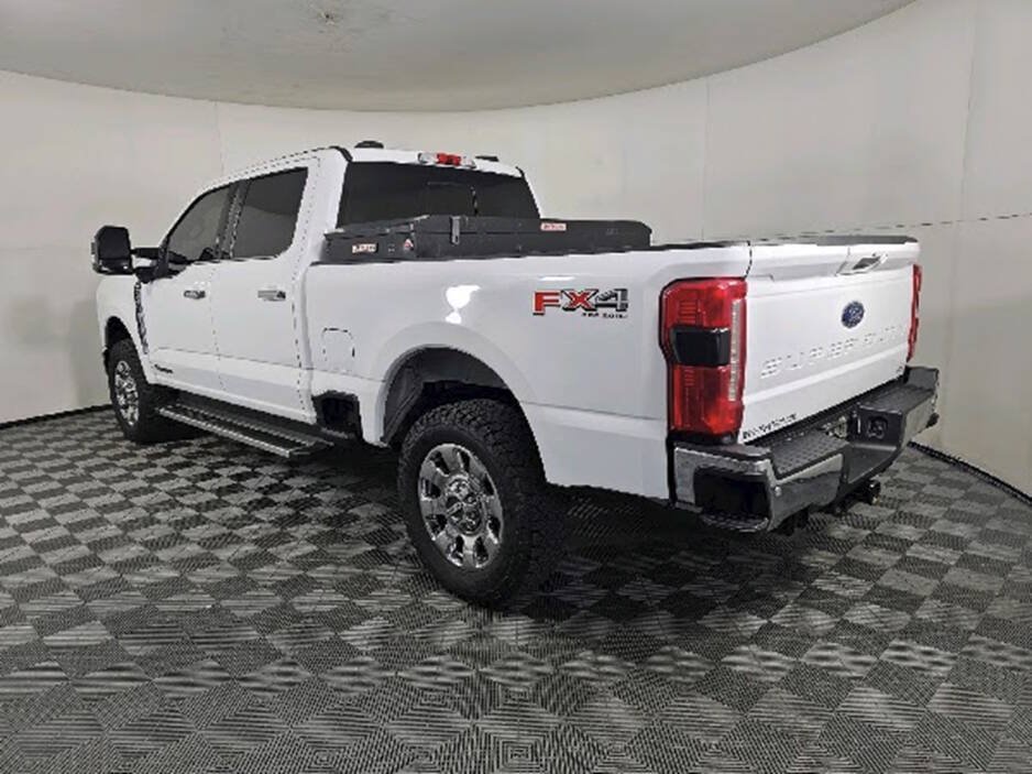 Used 2023 Ford F250 Lariat w/ Chrome Package AWD/4WD image 7