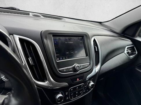 Used 2020 Chevrolet Equinox LT AWD/4WD image 14