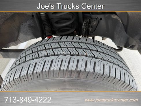 Used 2017 Ford F350 XLT w/ XLT Premium Package AWD/4WD image 49