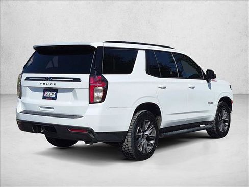 Used 2021 Chevrolet Tahoe Z71 w/ Luxury Package AWD/4WD image 5