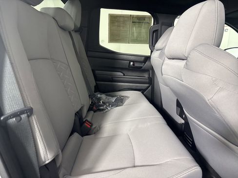 Used 2025 Toyota Tacoma SR5 image 25