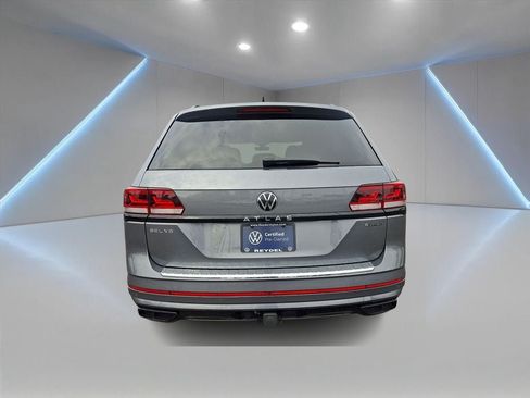 Certified 2023 Volkswagen Atlas SEL R-Line AWD/4WD image 5
