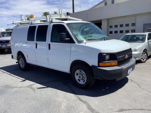 Used 2016 Chevrolet Express 2500 w/ Cold Climate Package RWD image 1