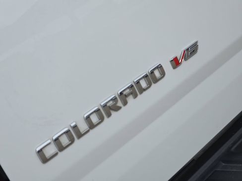 Used 2020 Chevrolet Colorado Z71 AWD/4WD image 30