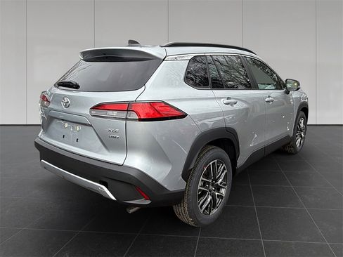 New 2026 Toyota Corolla Cross XLE w/ Convenience Package image 5