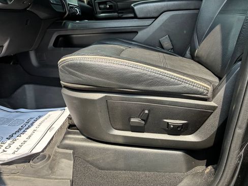 Used 2023 RAM 2500 Limited AWD/4WD image 9