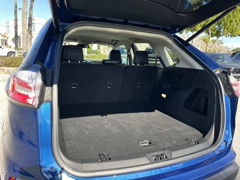 Used 2023 Ford Edge SEL w/ Convenience Package image 10